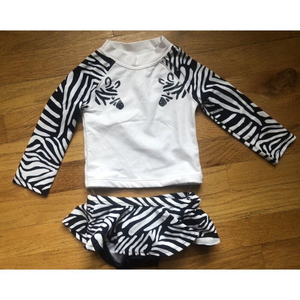 🆕NWOT Gymboree 12-18M Rashguard Swim Suit